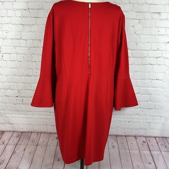The Limited Collection Women’s Red Ponte Long Bell Sleeve Dress Plus Size 3X - Picture 4 of 10